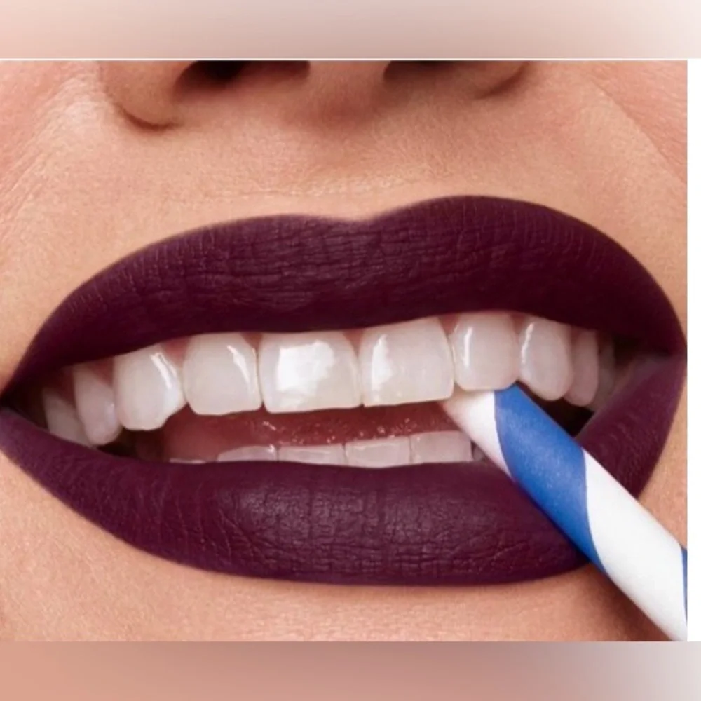 2pk COVERGIRL Melting Pout Matte Liquid Lipstick, Never Say Never and Supermodel